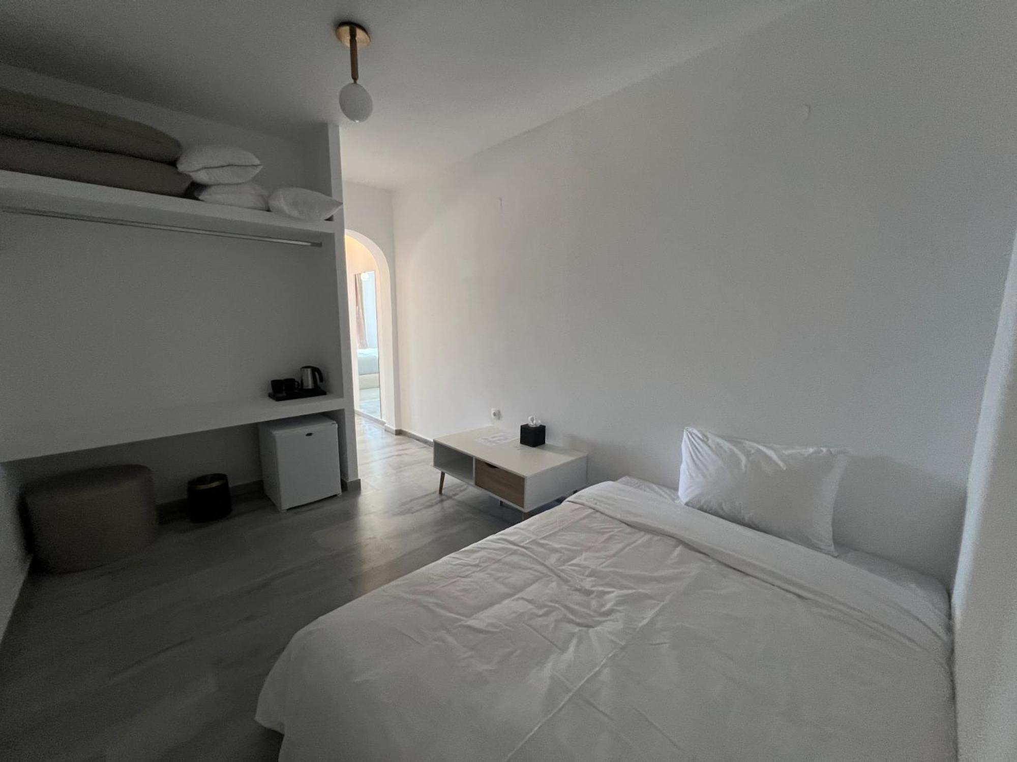 Yaleena Residences Drios Exterior foto