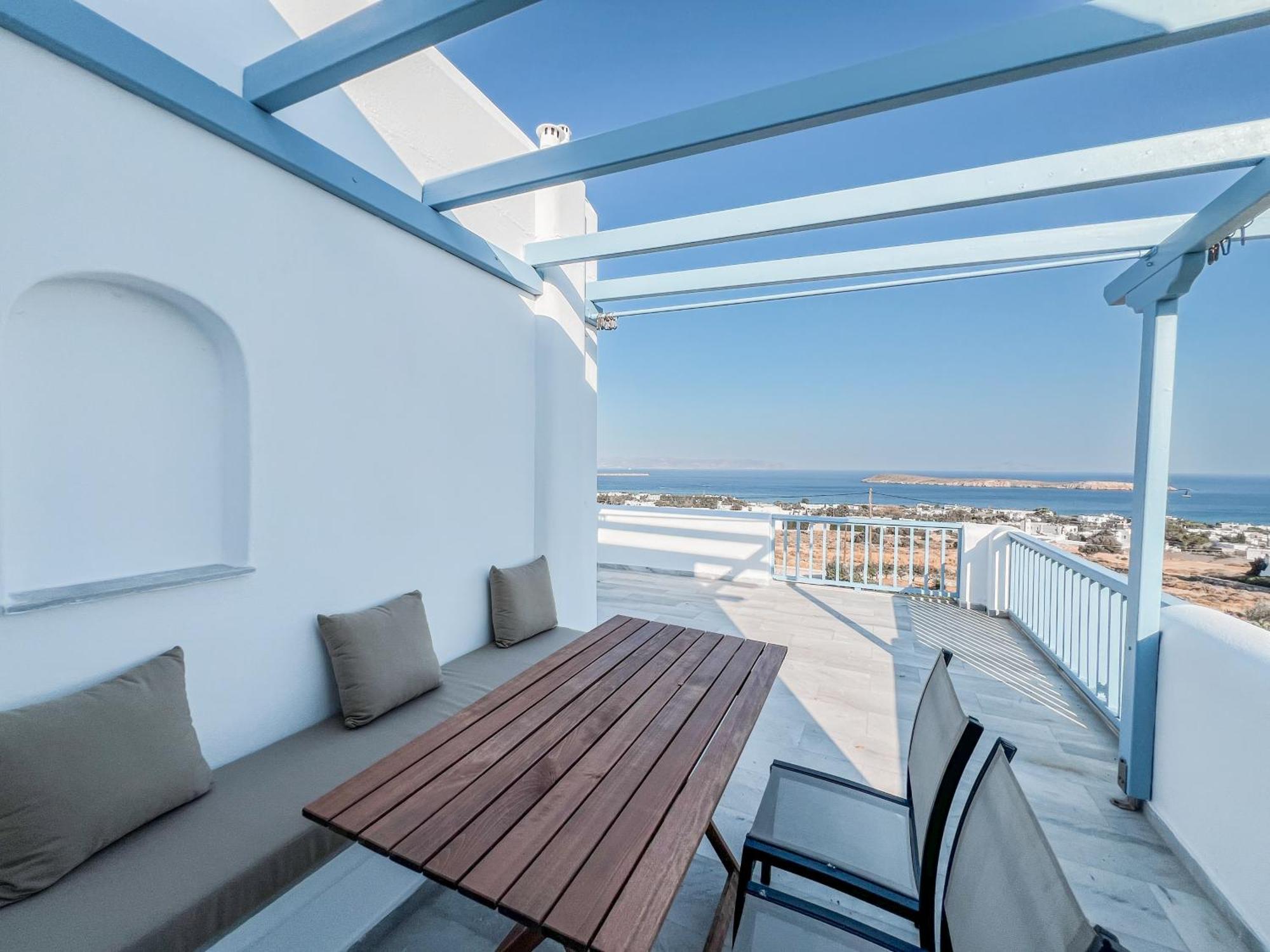 Yaleena Residences Drios Exterior foto